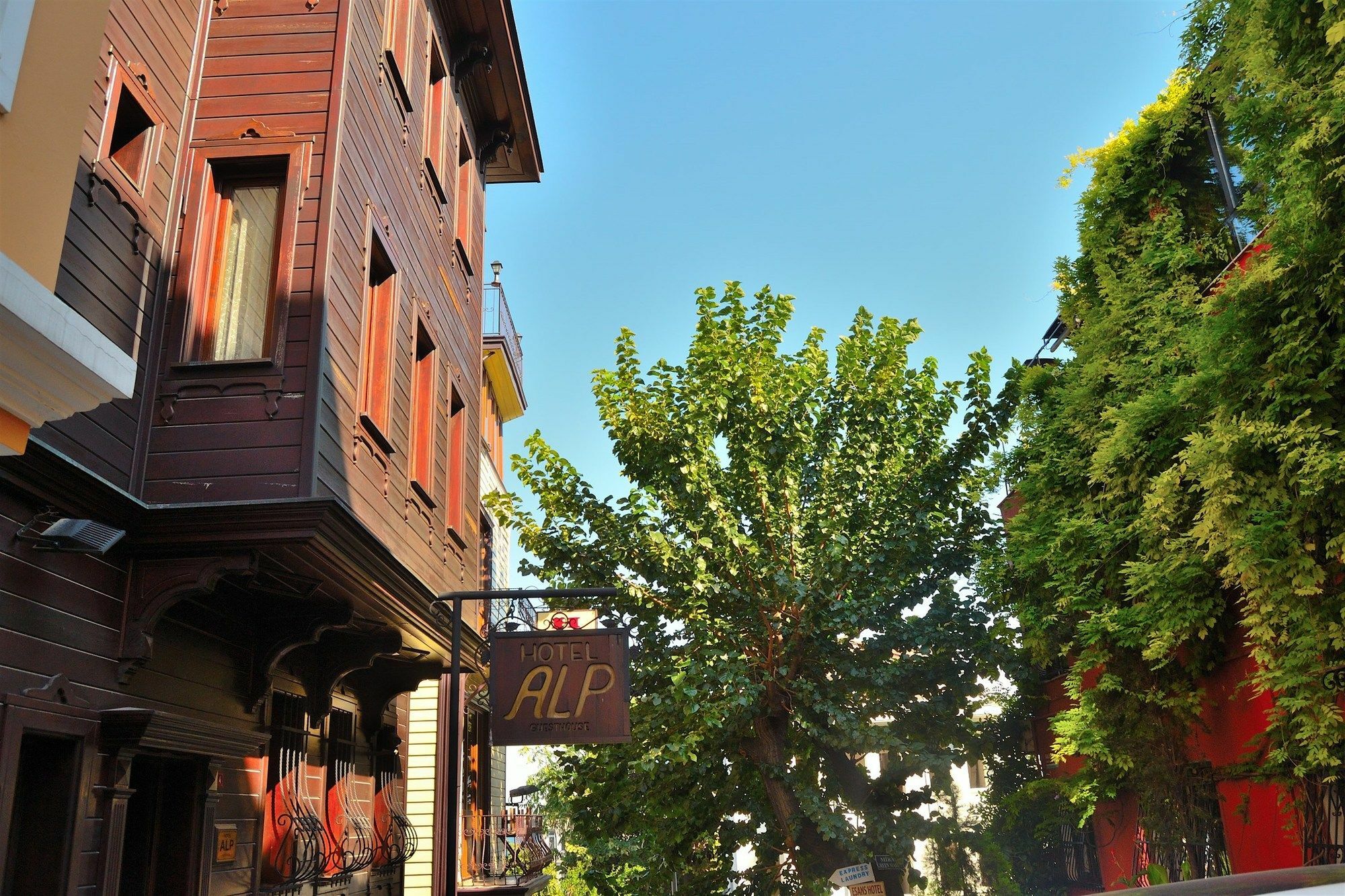 Hotel Alp Guesthouse Istanbul Exterior foto